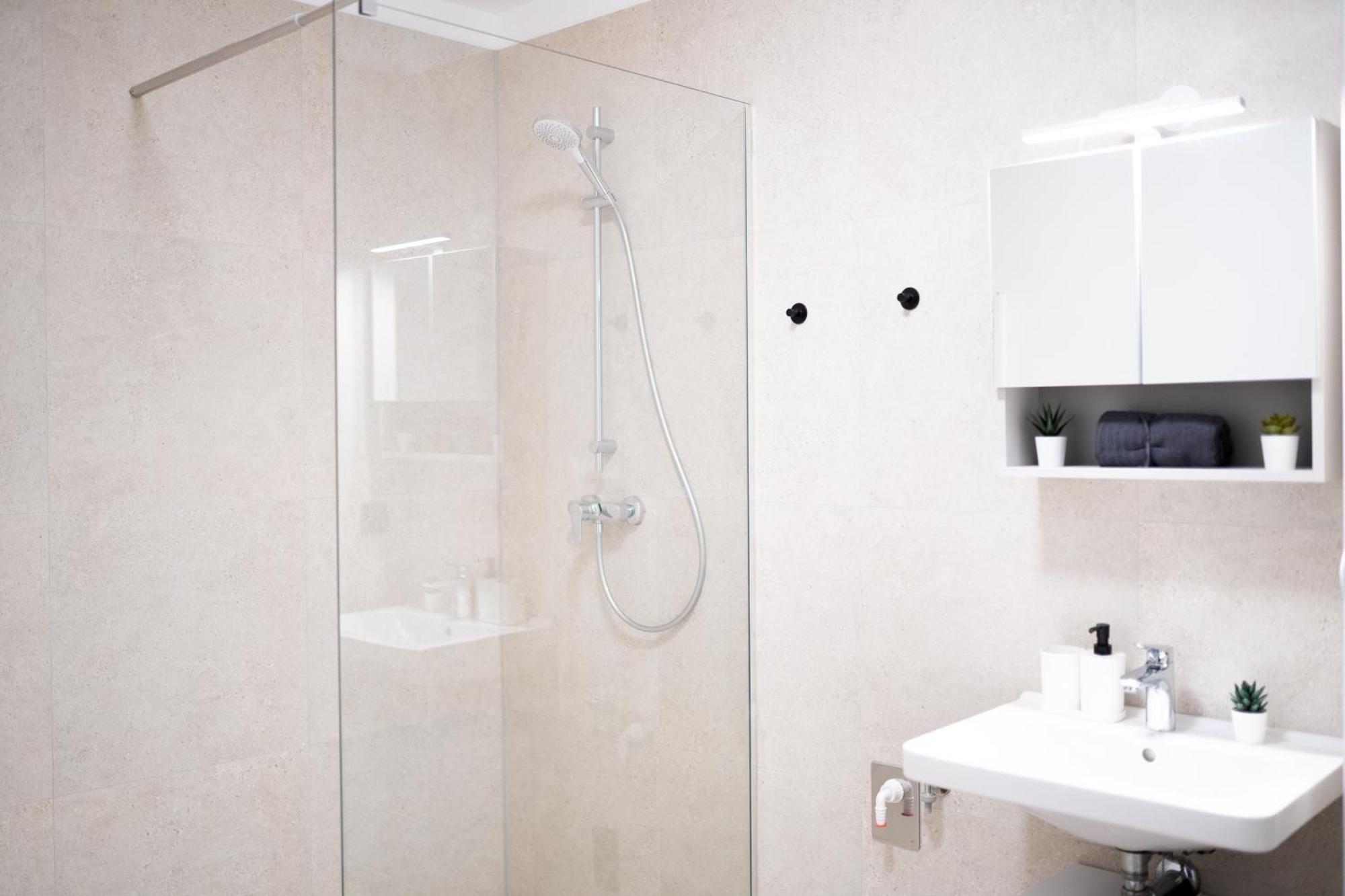Apartment Premium Design With Balcony & Free Parking Wien